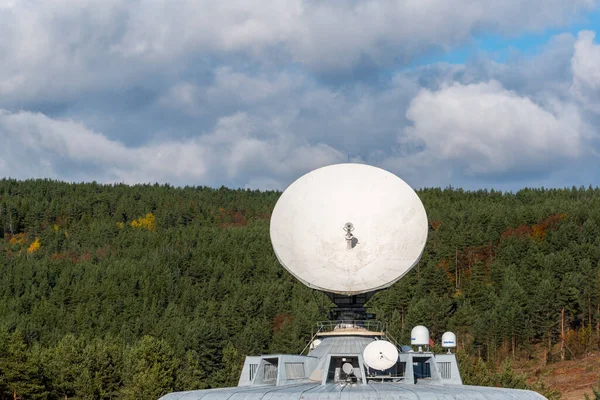 Biznes Elektryczne Naczynia Media Satelita Przestrzeń Radio Wysokiej Mocy Antena — Zdjęcie stockowe