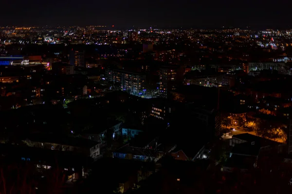 Велике Темне Місто Освітлене Місячним Світлом Тисячі Невеликих Вогнів Видом — стокове фото