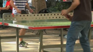 İnsanlar oyun ping pong