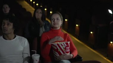 Tipik bir sinema sahneleri