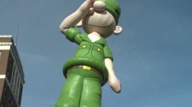 Geçit töreni, dev Beatle Bailey balon