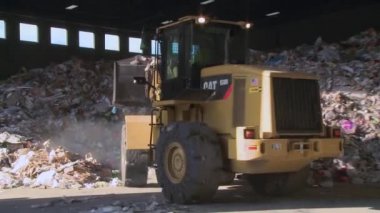 Modern geri dönüşüm adımları sahneleri bakmak