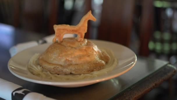 Restaurante temático de cavalos (6 de 7) ) — Vídeo de Stock