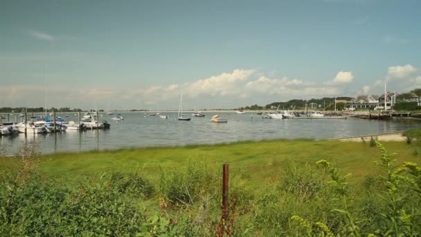 New England style house overlooking water (2 of 2) — Stock Video