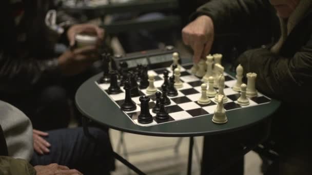 Schack matchen i Central Park — Stockvideo