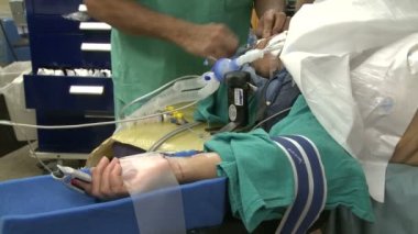 Robot histerektomi ameliyatı hasta