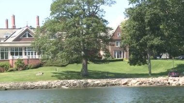 Güzel sahil evleri (4 / 5)