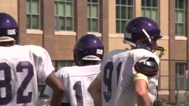 High school Football team at practice (9 of 12) — Stock Video