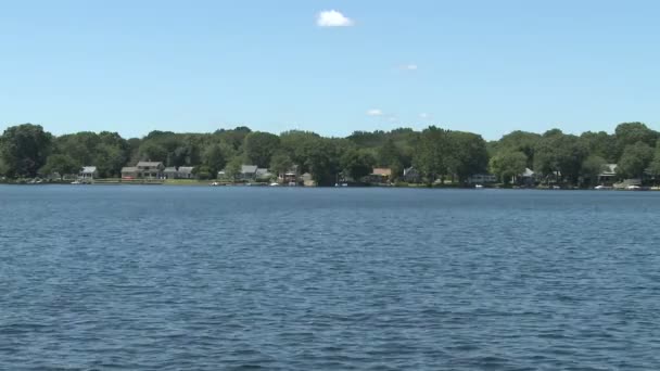 Lago escénico (4 de 9 ) — Vídeos de Stock