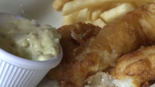 Pessoas comendo em restaurante — Vídeo de Stock