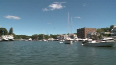 Yelken gölde (6 22 kuruluyor)