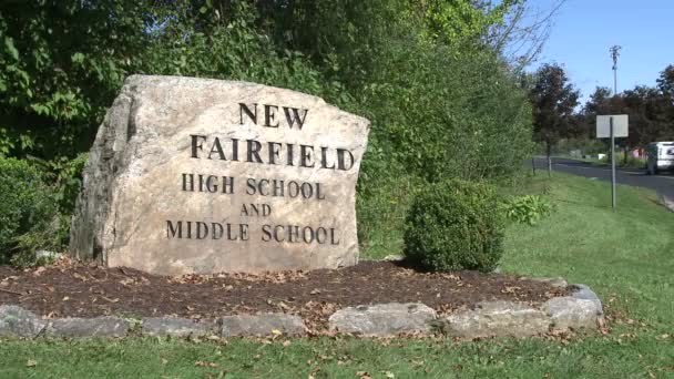 Nueva escuela secundaria y secundaria de Fairfield (3 de 8 ) — Vídeos de Stock