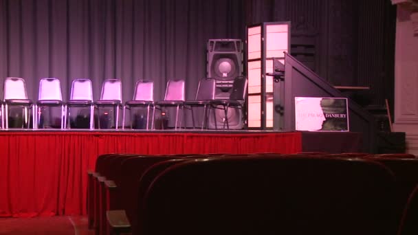 Palco de teatro com assentos vazios (3 de 3) ) — Vídeo de Stock