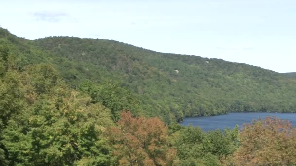 Vista maestosa sulla valle del fiume (3 di 8 ) — Video Stock