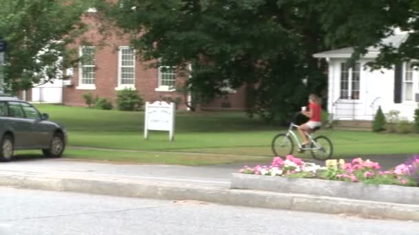 Andar de bicicleta pela cidade (7 de 7 ) — Vídeo de Stock