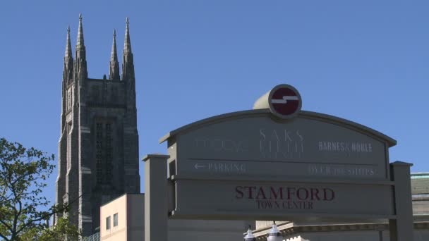 Stamford Town Center sign (2 dari 2 ) — Stok Video