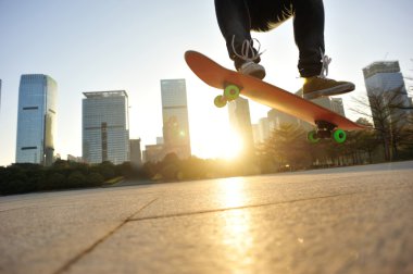 kaykay bacaklar City