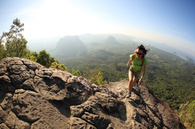 kadın backpacker Hiking 