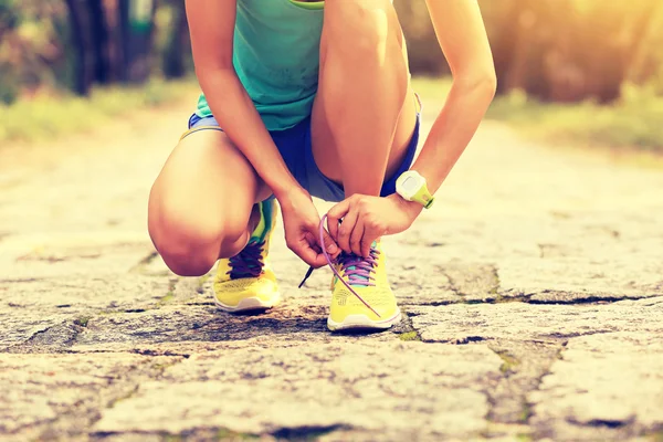 Young woman runner — Stock Photo, Image