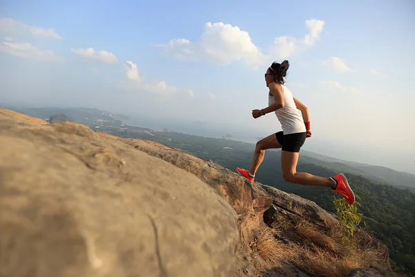 Asian woman runner — Stock Photo, Image