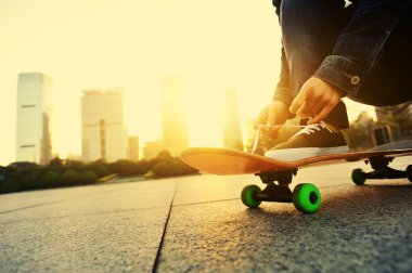 kaykaycı bağlama ayakkabı bağı