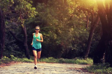 kadın iz runner