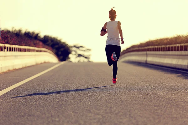 Fitnessläuferin — Stockfoto