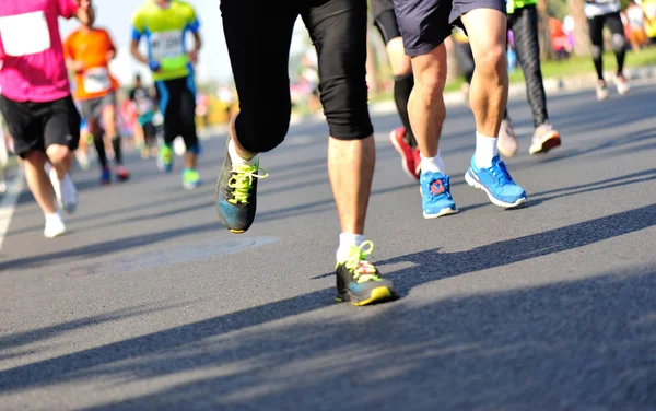 Niet-geïdentificeerde marathon atleten — Stockfoto