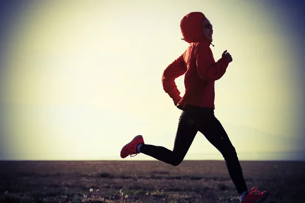 Fitness woman running — Stock Photo, Image