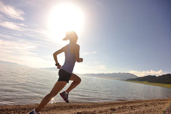 Fitness woman running — Stock Photo, Image