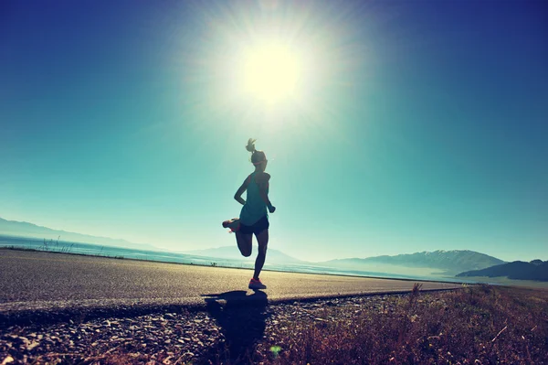 Fitness mulher correndo — Fotografia de Stock