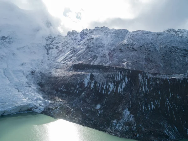 Αεροφωτογραφία Της Λιμνοθάλασσας Παγετώνα Στο Θιβέτ Κίνα — Φωτογραφία Αρχείου