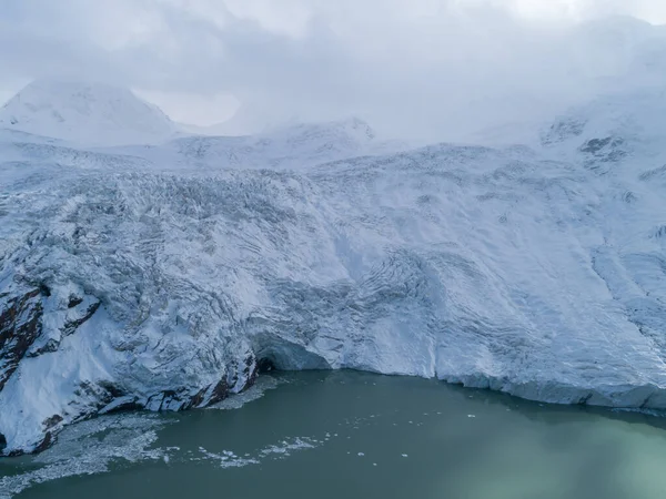 アイスランドの氷河湖は — ストック写真