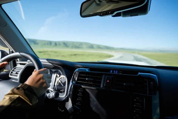 Conduite Voiture Hors Route Sur Piste Dans Les Prairies Haute — Photo