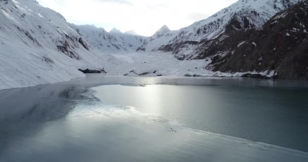 Flygfoto Över Vacker Frusen Glaciärlagun Tibet Kina — Stockvideo