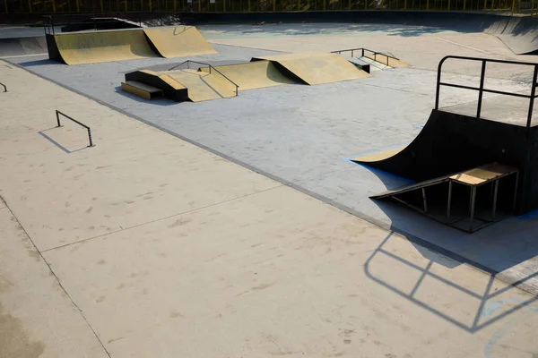 Nahaufnahme Eines Modernen Skateparks Freien — Stockfoto