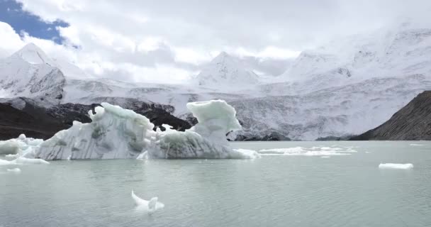 Vista Aérea Laguna Glaciar Tíbet China — Vídeo de stock