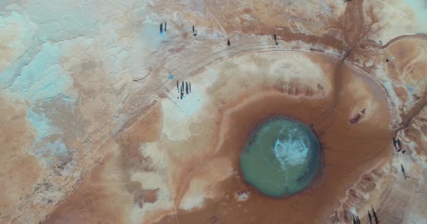 View Beautiful Bubbling Geyser Water Surface Tourists — Stock Video