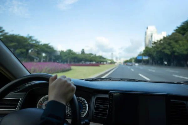 Driving Car Modern City — Stock Photo, Image