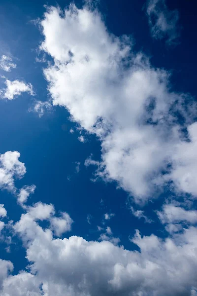 標高の高い空の雲の風景 — ストック写真