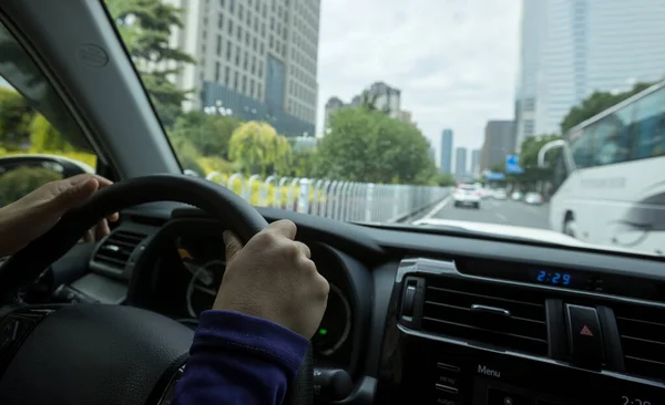 Driving Car Modern City — Stock Photo, Image