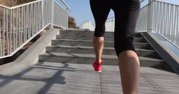 Esporte mulher correndo — Vídeo de Stock