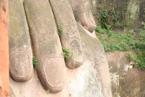 Grootste Boeddha standbeeld in leshan, sichuan, china — Stockfoto