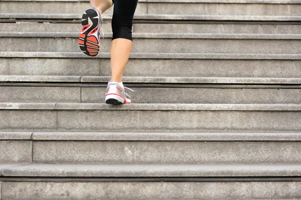 Woman legs running up — Stock Photo, Image