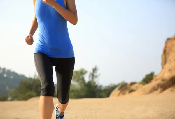 Runner atleet uitgevoerd — Stockfoto