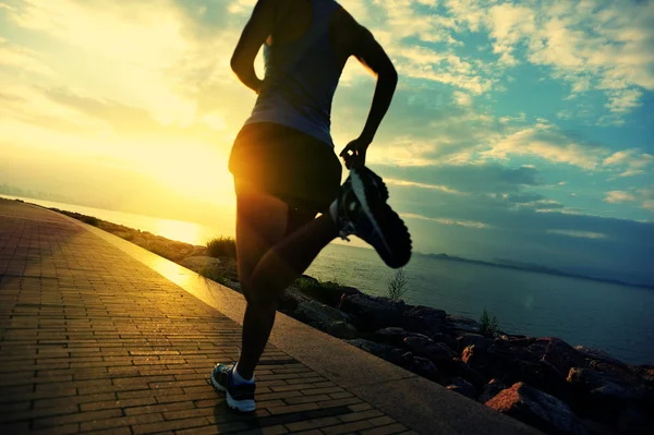 Atleta corredor correndo — Fotografia de Stock