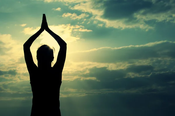 Meditación saludable mujer yoga — Foto de Stock