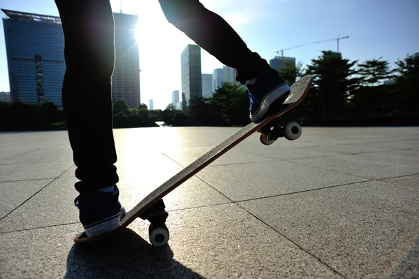 Skateboarder skateboard — Photo