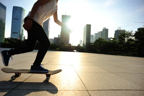 Skateboarder skateboard — Photo