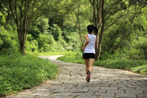 Runner atleet uitgevoerd — Stockfoto